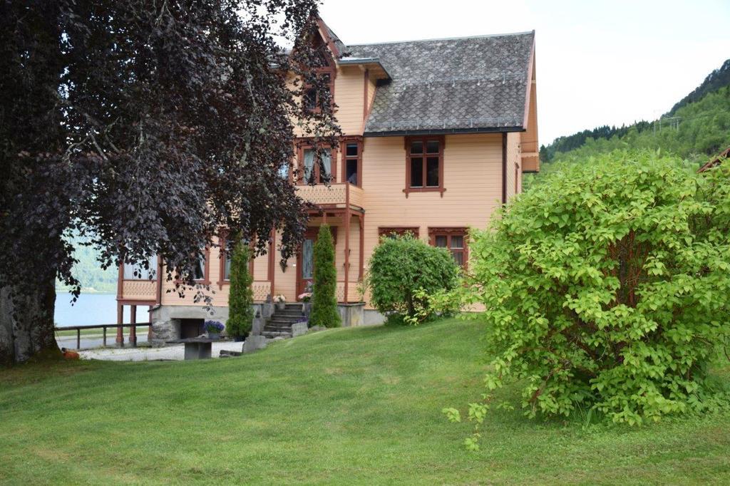 Hotel Dosen Gard Luster Zewnętrze zdjęcie