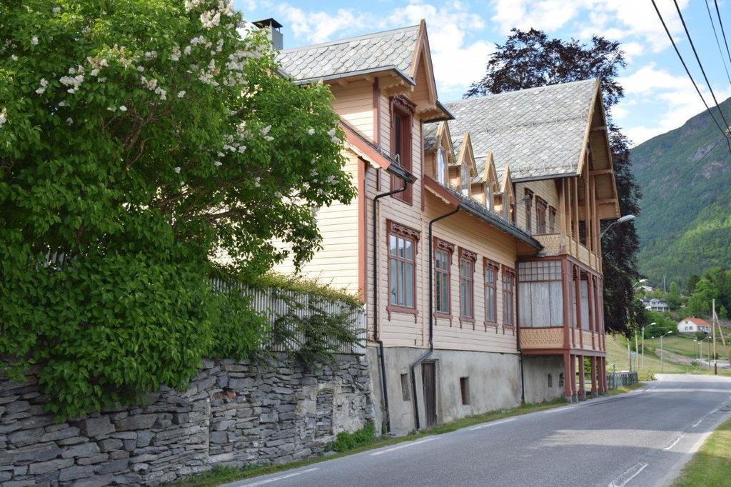 Hotel Dosen Gard Luster Zewnętrze zdjęcie